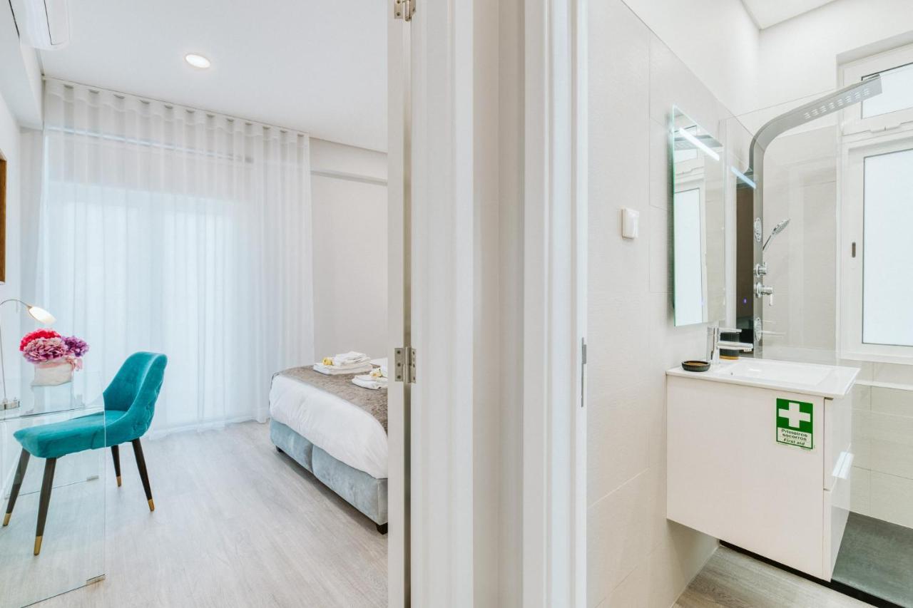 Madeira Xhic Apartment By Amazing Madeira ฟุงชาล ภายนอก รูปภาพ